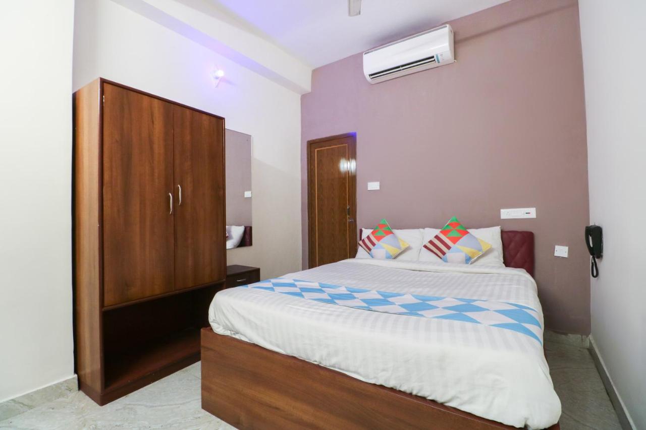 Hotel O Adri Hotels Near Dum Dum Metro Station Zewnętrze zdjęcie